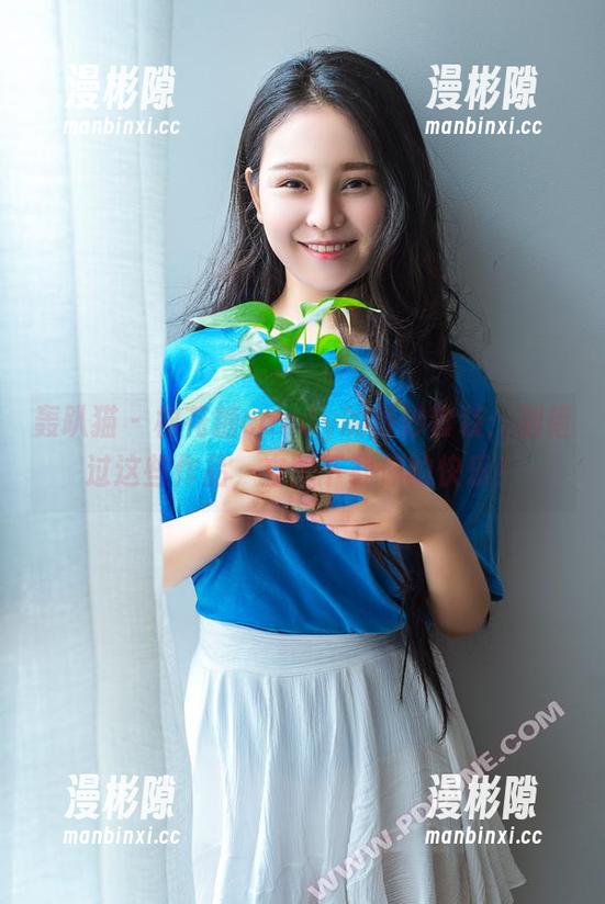 轰趴猫 - 棉花糖candy的奇妙套装：别错过这些作品，立即下载你的快乐！