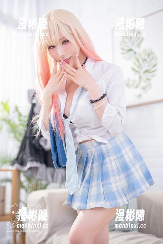 感受雨波_HaneAme的圣诞气息，恶魔修女写真网盘来袭，想下载吗？