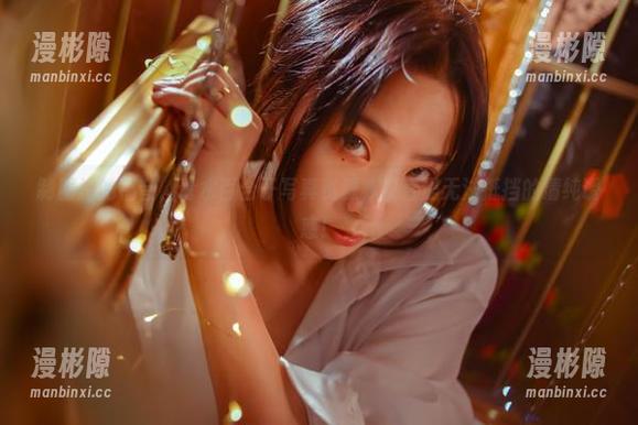 制服控的福音，青水百合子写真资源，简直是无法抵挡的清纯诱惑！