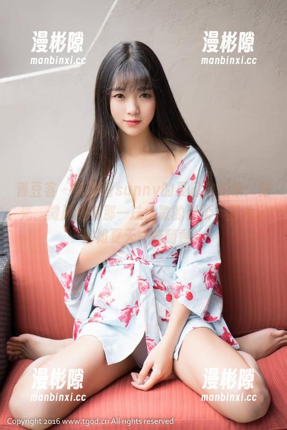 青豆客 - 莫晓茜sunny的夏日自拍集：阳光、微风还有那一抹懒散的温柔，图片风格如夏天一样随意！