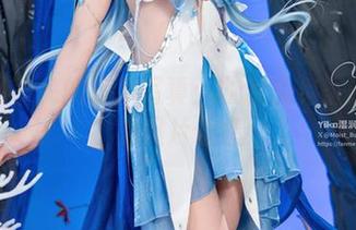 黏黏团子兔的冬季写真：收藏兔兔圣诞礼物的照片合集